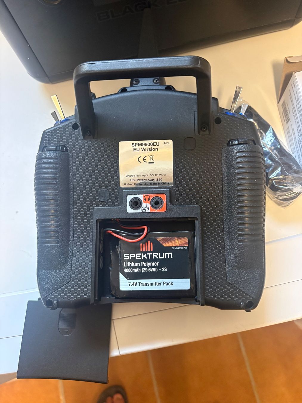 Spektrum Telecomando: SPEKTRUM DX9 BLACK EDITION DSMX 9CH – Usato da Mézières FR venduto da Paulwalke3 3