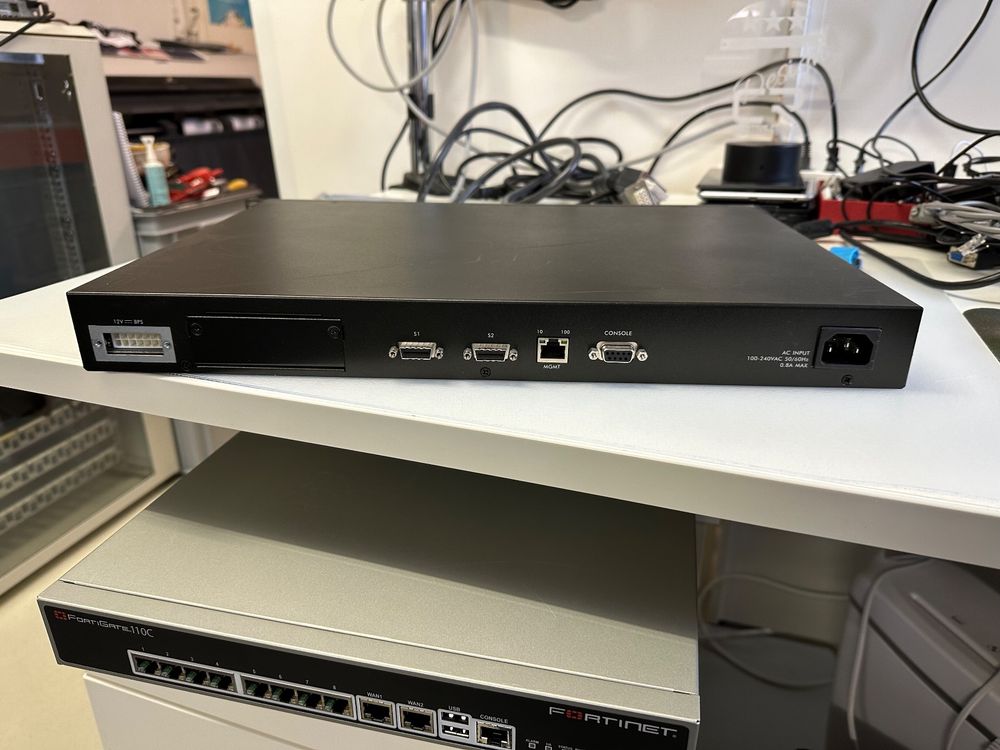 ZyXEL XGS4728F 24PortGbE Kaufen auf Ricardo