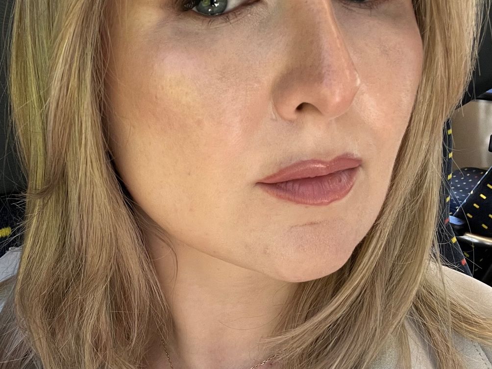 Mac Cosmetics Make-up: MAC Strobe Tint / Serumizer / Lip lipstick originalverpackt – Nuovo e nell'imballaggio originale da Wettingen venduto da nat_khd8
