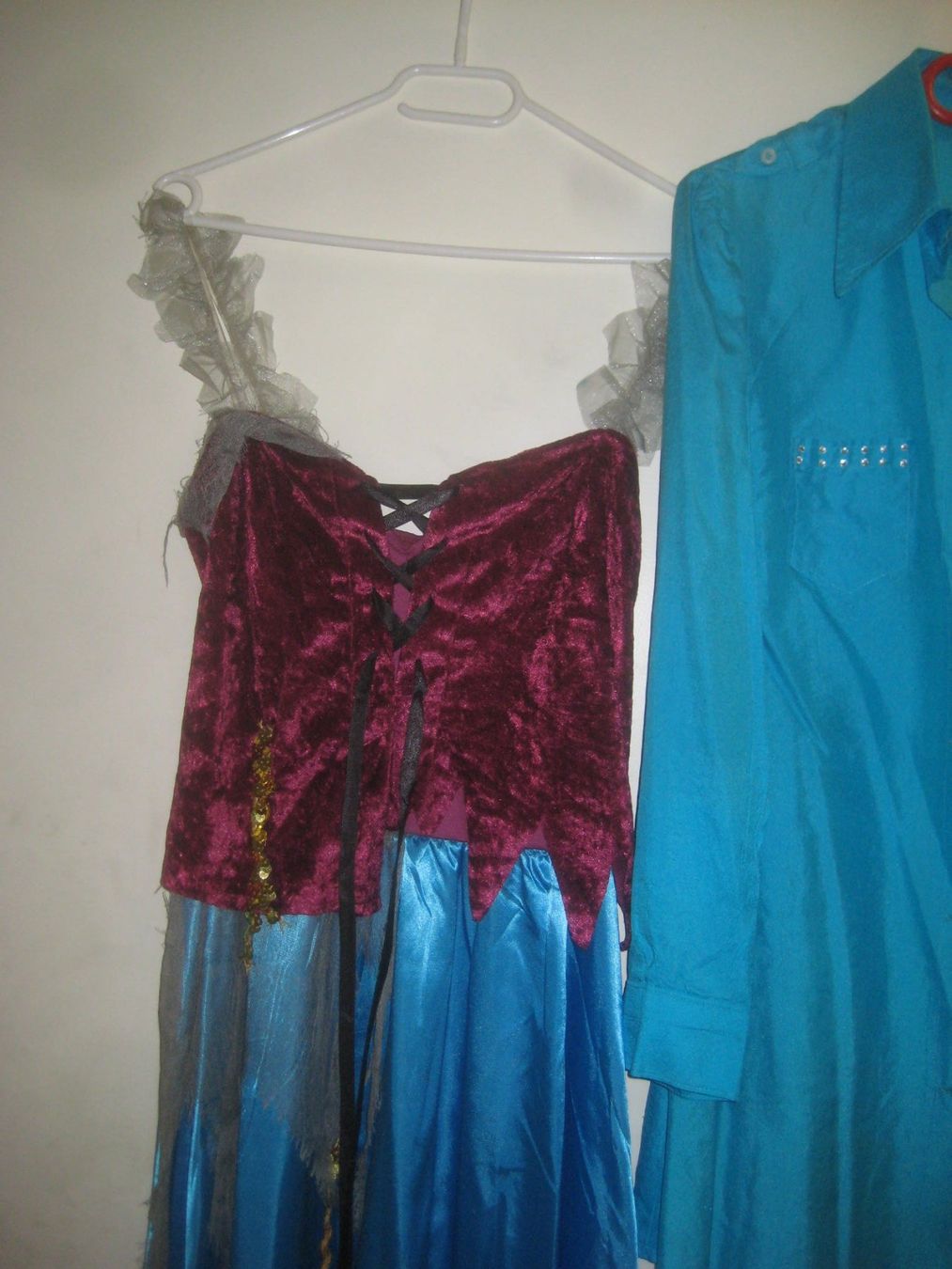 Costumes: FASNACHT  KLEID – D'occasion à Uster par flocke1 3