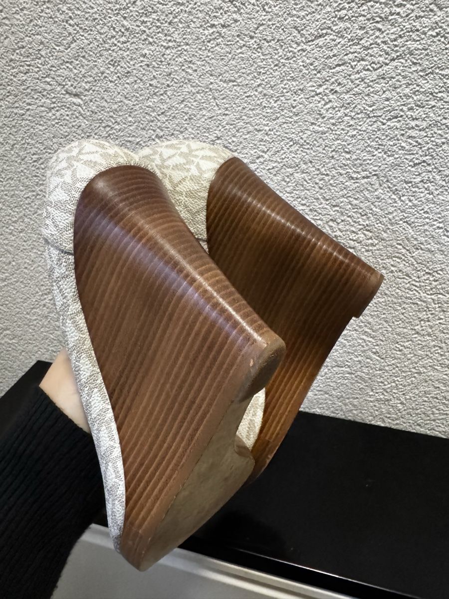 Michael Kors Scarpe da donna: Michael Kors Schuhe gr 39 – Usato da Weite venduto da Quarantino 2