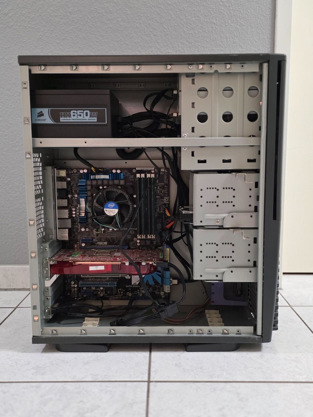 Intel PC: Leistungsstarker Retro-/Gaming-PC – Usato da Lausen venduto da -Vendetta- 3