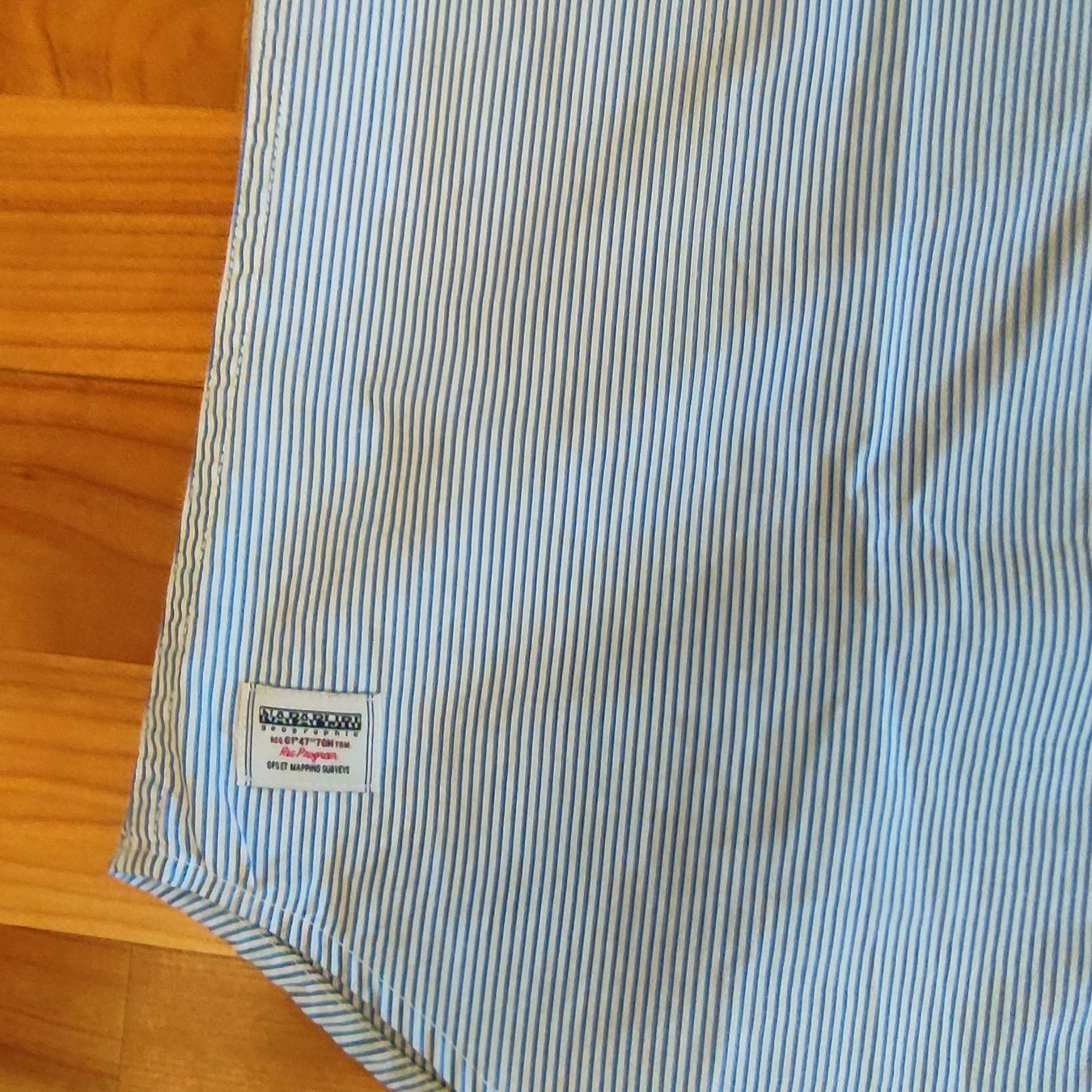 Napapijri Camicie: Napapijri Kurzarm Hemd, Slim Fit – Usato da Solothurn venduto da Csw1 4