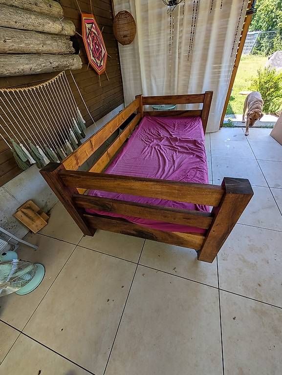 Sedie a sdraio: Bett / Lounge / Sofa - aus Echtholz!! – Usato da Grüningen venduto da Troehrig 1