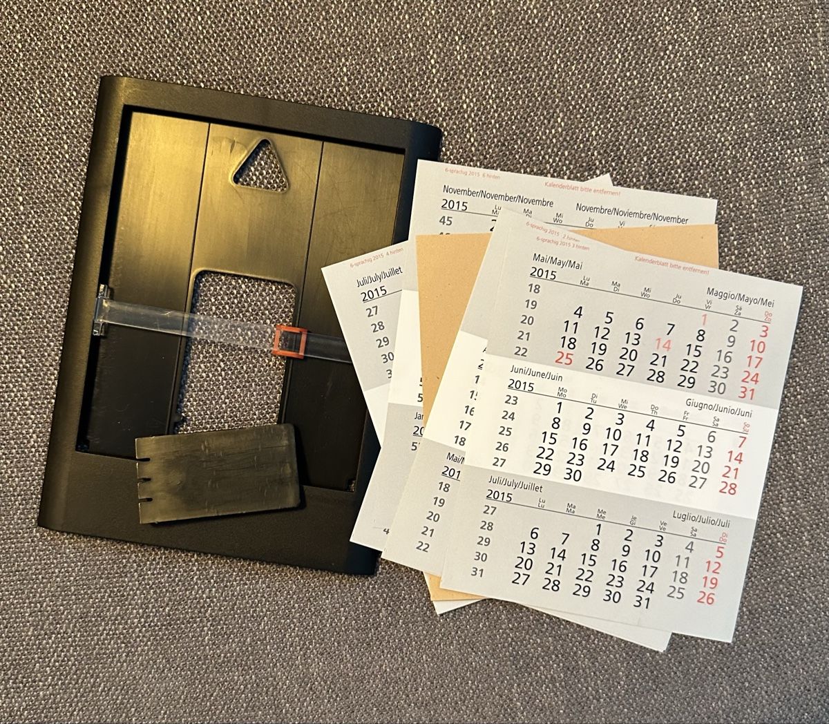 Calendari: 3-Monate Tischkalender / Einsteckkalender mit Datumsschieber – Usato da Bäch SZ venduto da ortschi 2
