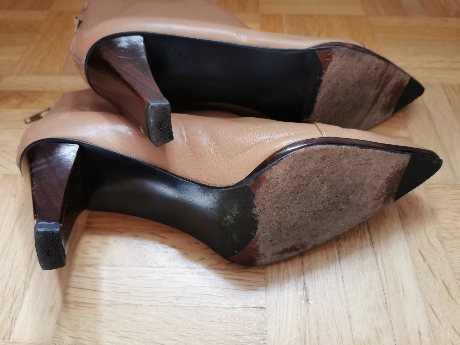 Stuart Weitzman Chaussures femmes: Stiefeletten Stuart Weitzman Gr. 38 – D'occasion à Stäfa par flamingo_17 5