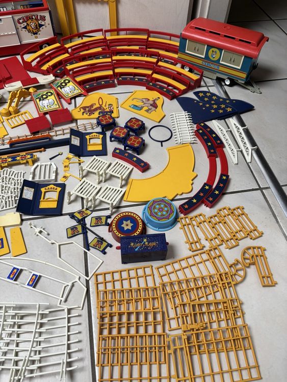 Jeux de construction: Gros lot Playmobil cirque vintage – D'occasion à Bollion par fran12 1