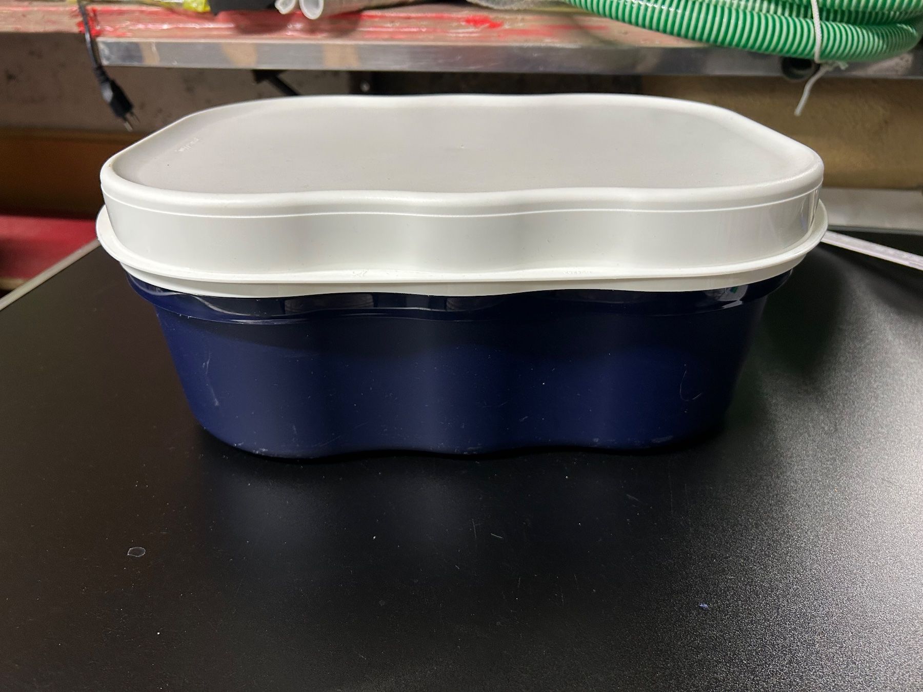 Tupperware Recipients et similaires: Tupperware Brotbehälter – D'occasion à Obergösgen par Andre118