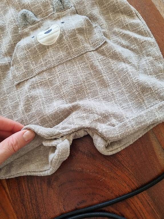 Hosen: 70 Baby Trägerhose – Gebraucht aus Winterthur von mottel 2