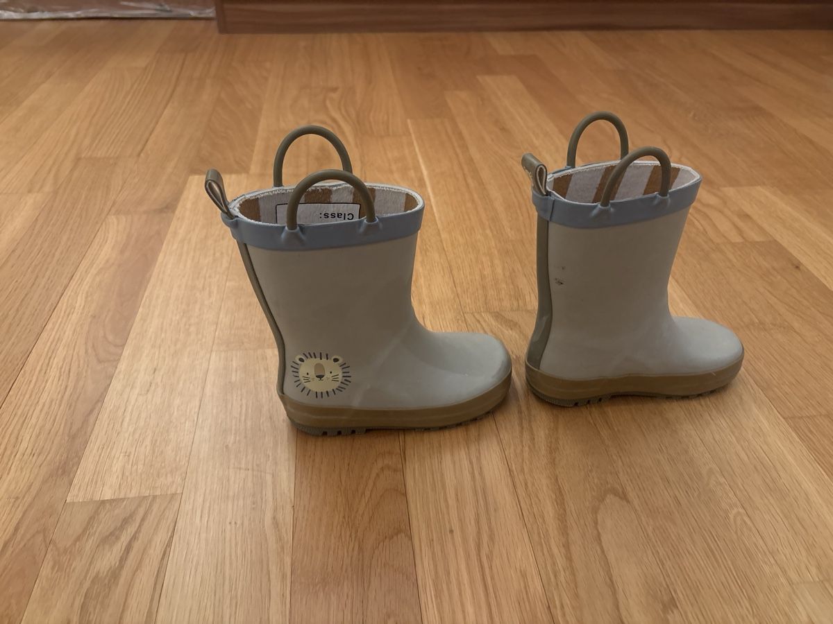 Next Scarpe per ragazzi: Next Regenstiefel gr 24/25 – Usato da Untervaz venduto da Efri33 3