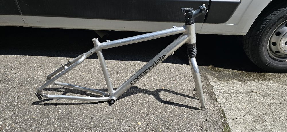 Cadre Vélo Vintage Leleu TGV Devinci Sablière Clerc 1993 – Aluminium 55cm – Occasion En état De Marche