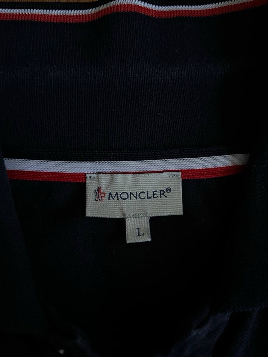 Moncler Magliette Polo: Polo Shirt Moncler – Nuovo (secondo la descrizione) da Bern venduto da Skandez 2