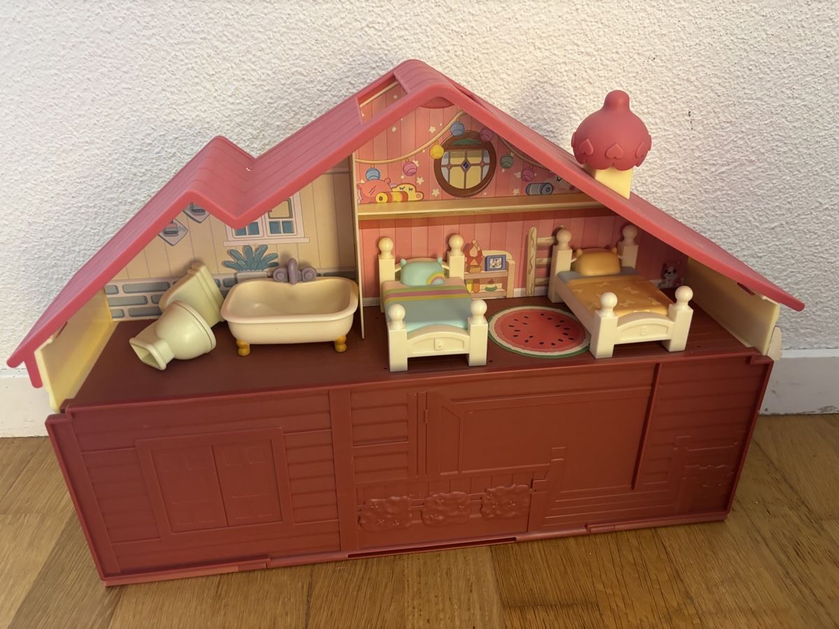 Spielhäuser: Bluey maison – Gebraucht aus Biel/Bienne von Spook7 3