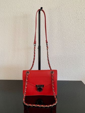 Neuwertige ORSAY Umhängetasche Crossbody, Kunstleder rot