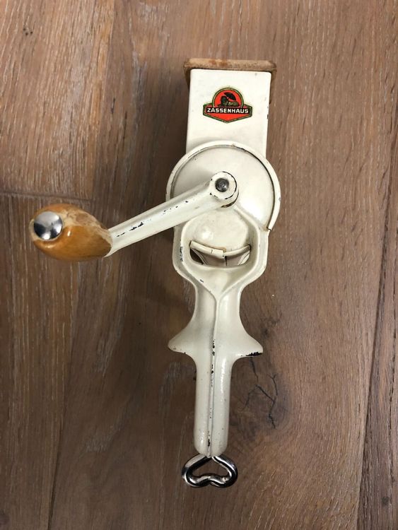 Käse-, Mandel-, Nuss-Mühle Zassenhaus | Kaufen auf Ricardo