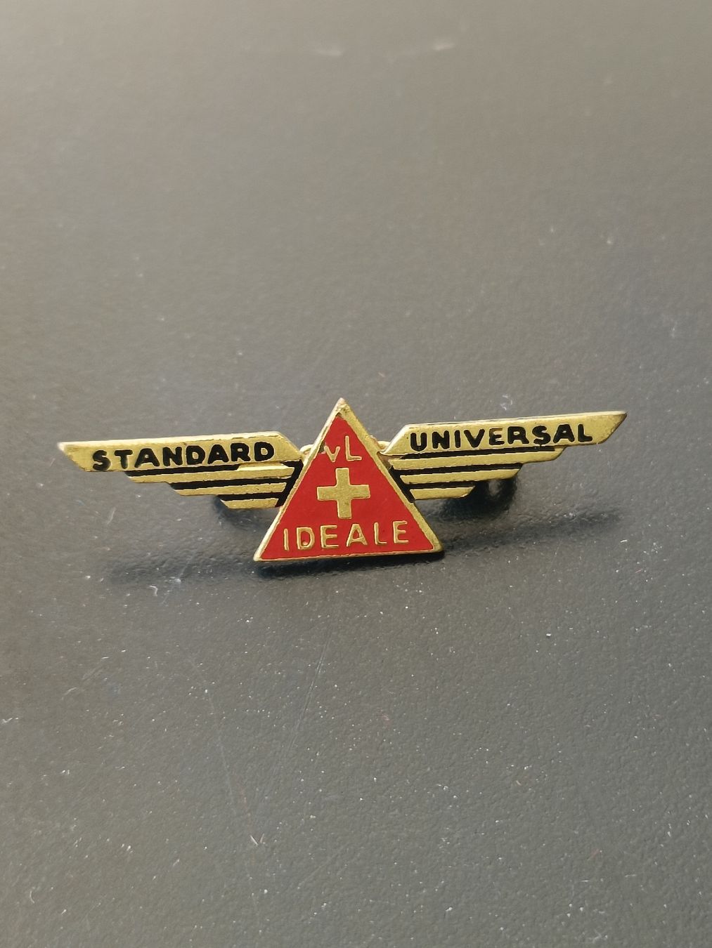 Placchette & Badge: Altes Aviatik Abzeichen / Standard Universal - Ideale  – Usato da Brugg AG venduto da Ente015