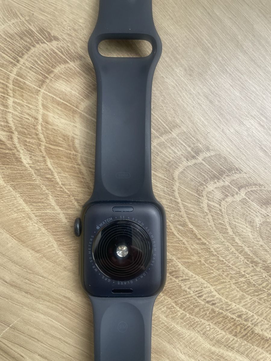Apple Smartwatch: Apple Watch SE 40mm – Usato da Allschwil venduto da josama 2