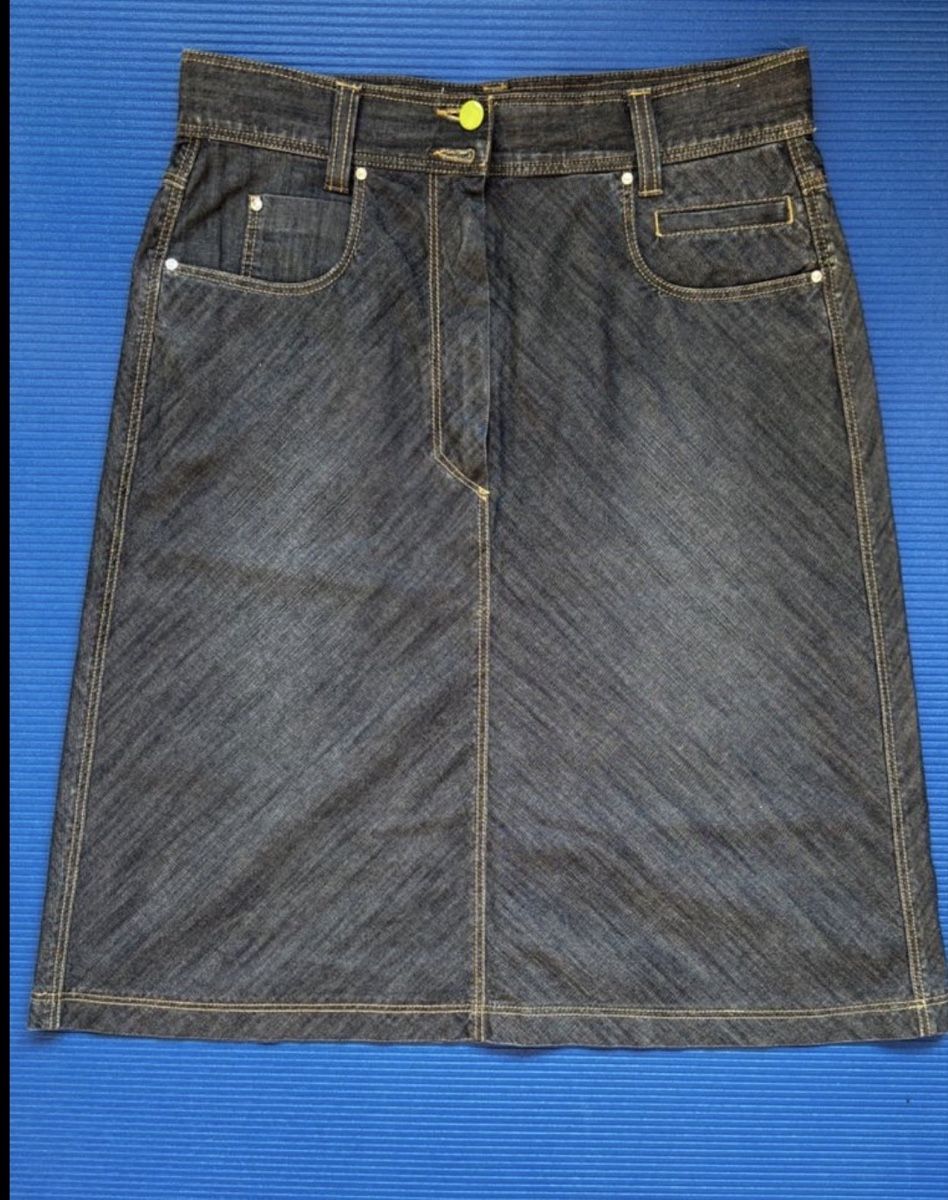 Jupes: denim midi skirt – D'occasion à Luzern par cedrineeeez