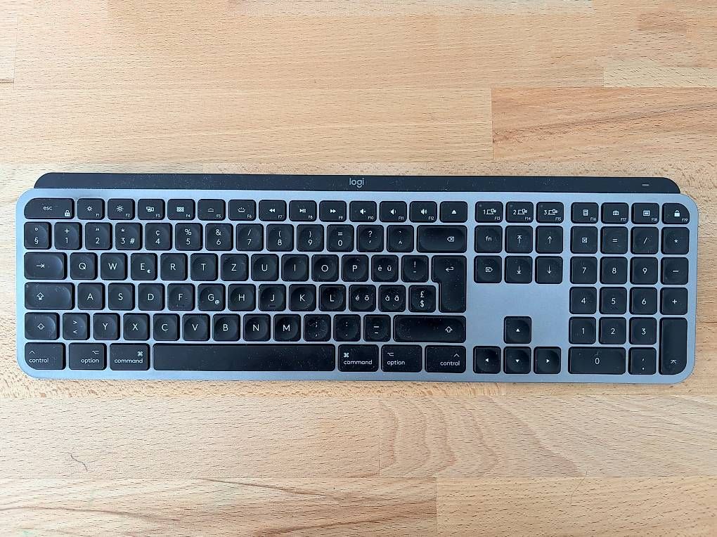 Logitech Tastaturen: Logitech MX Keys for Mac - Clavier sans fil CH - Gris – Gebraucht aus Collombey von malik.bkn