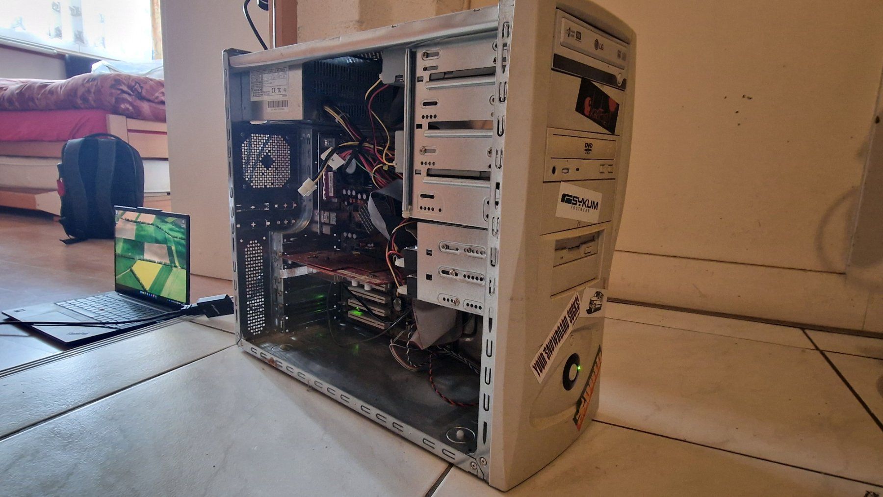 PC: Retro PC – Difettoso da Birsfelden venduto da muelllex 1