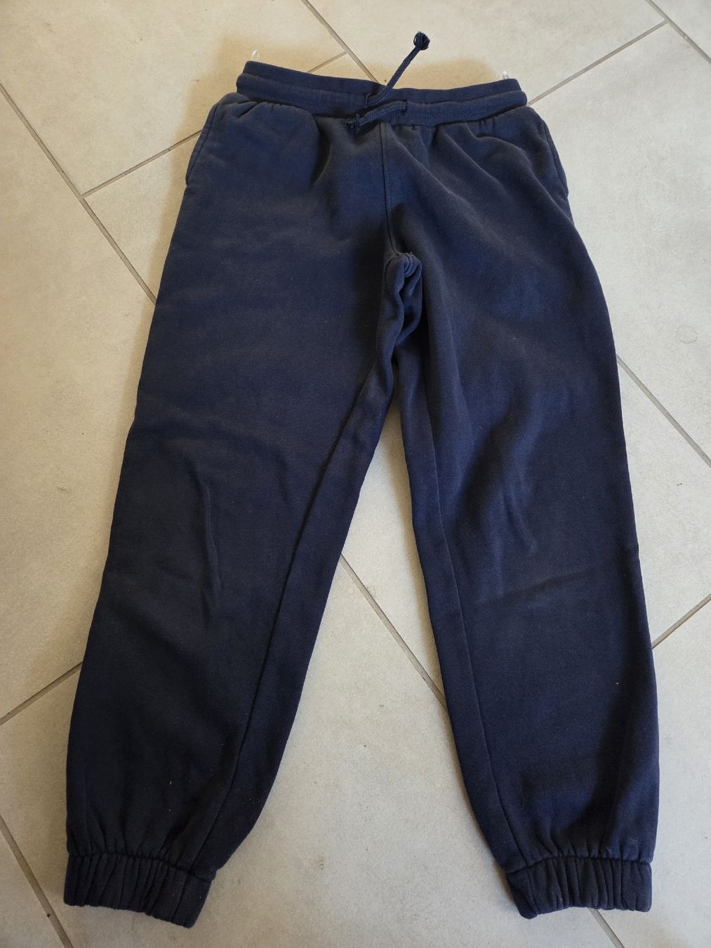 C&A Hosen: Trainerhose, Gr 128, Trainer Hose Hosen – Gebraucht aus Arlesheim von Vera6
