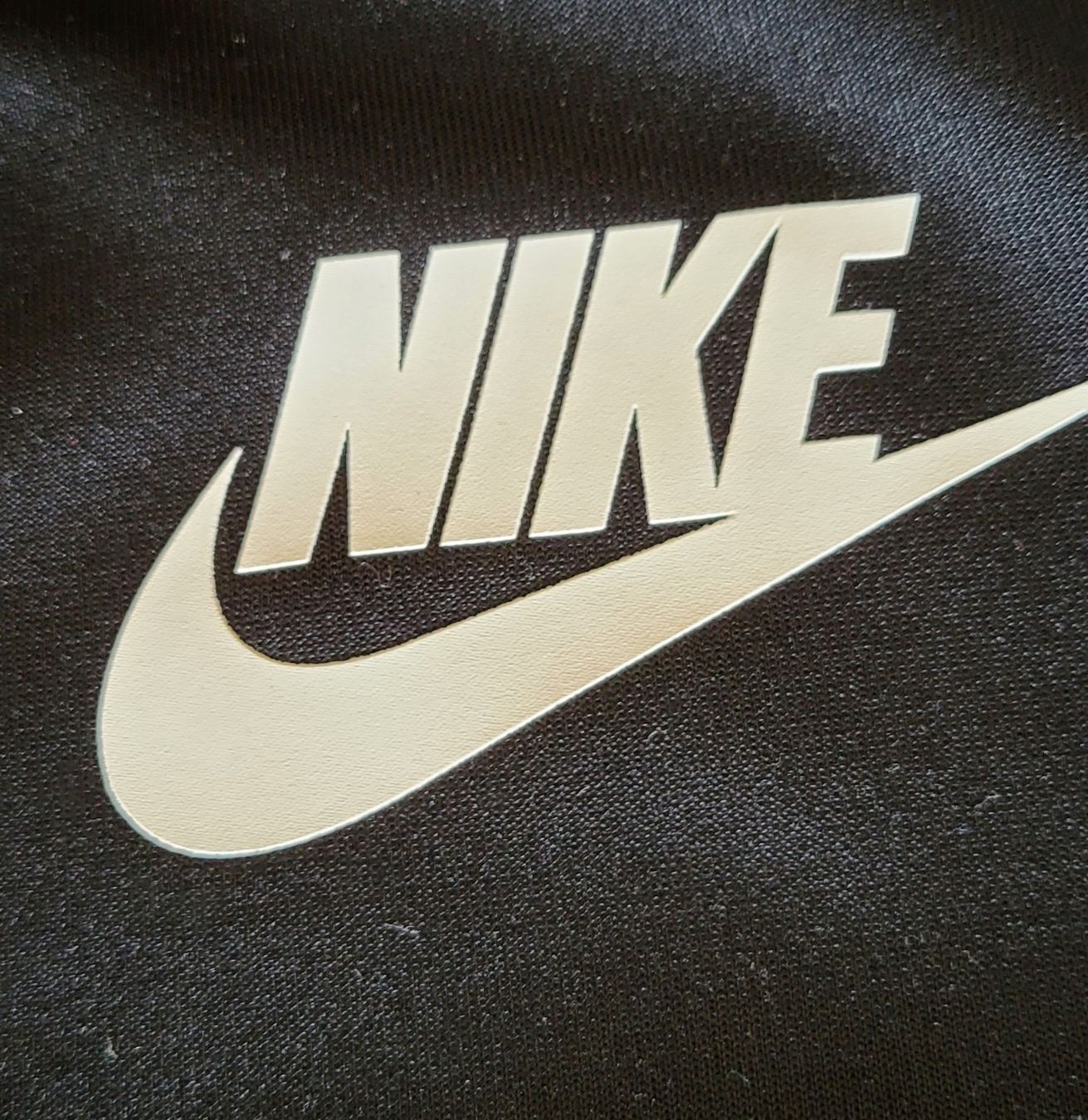 Nike Giacche: Nike Trainerjacke Eugene L – Usato da Unterseen venduto da rej_lnk9 2