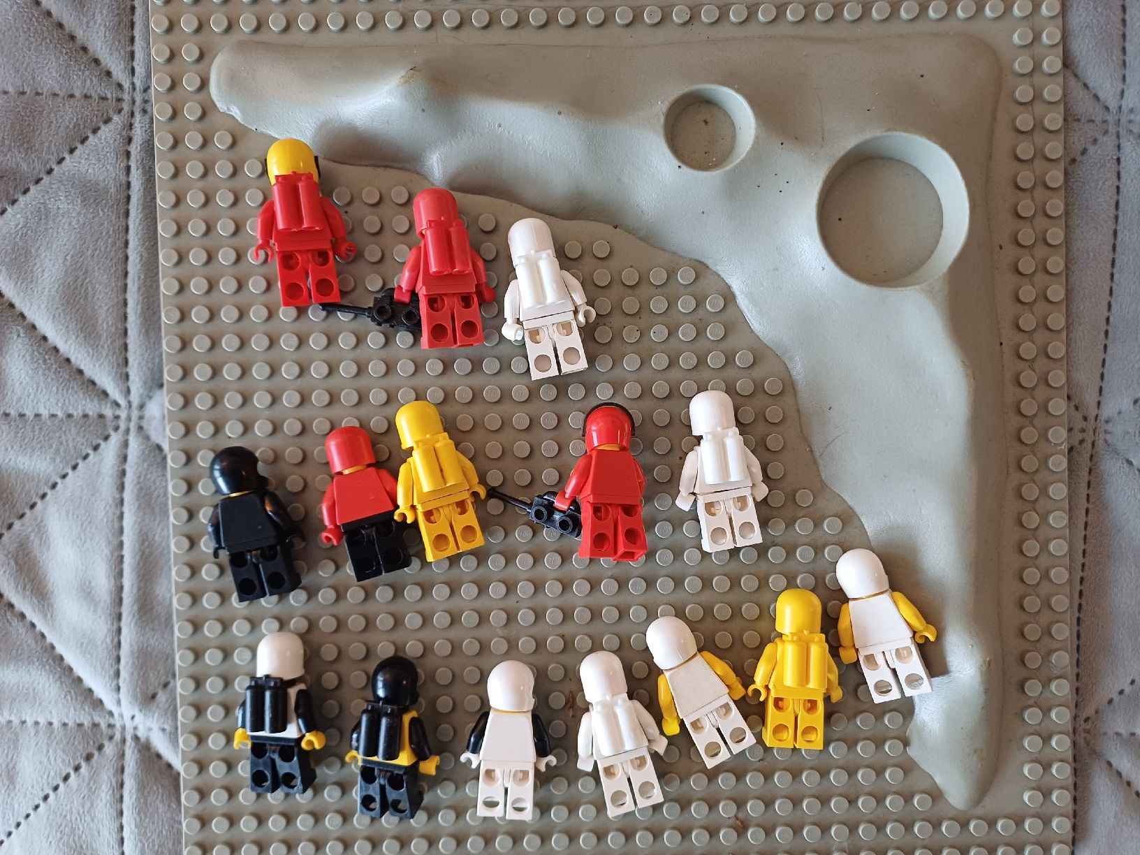 Lego Spielzeuge: lego space minifigure – Gebraucht aus Minusio von ele_gp89 1