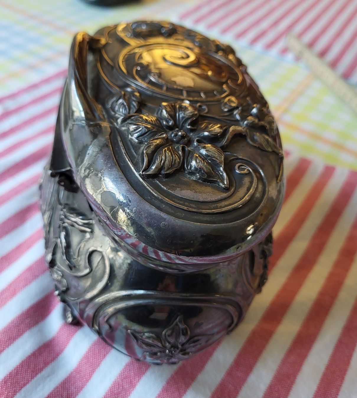 Cassapanche: Schatulle, Silber?, zweites Barock – Usato da St. Gallen venduto da nikolausraphael 4