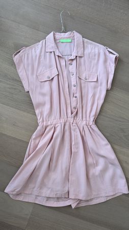 Rosa Sommer Playsuit in Grösse S/M– Perfekt für den Sommer!