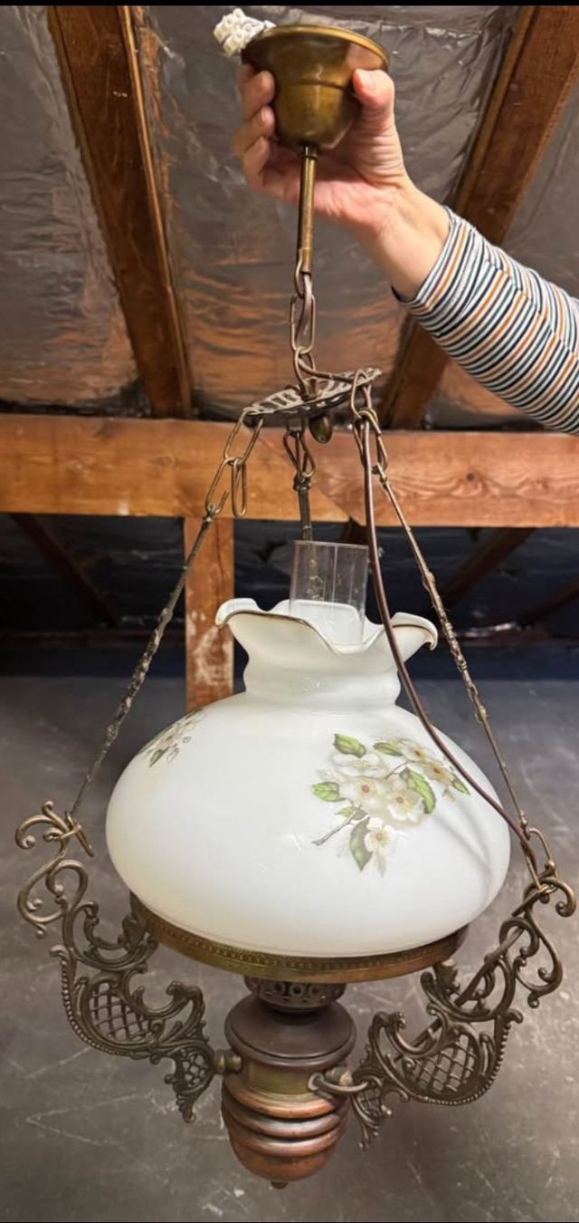 Lampade: Rustikale Lampe im Landhausstil mit Blumenmuster. – Usato da Basel venduto da lex_jd5s