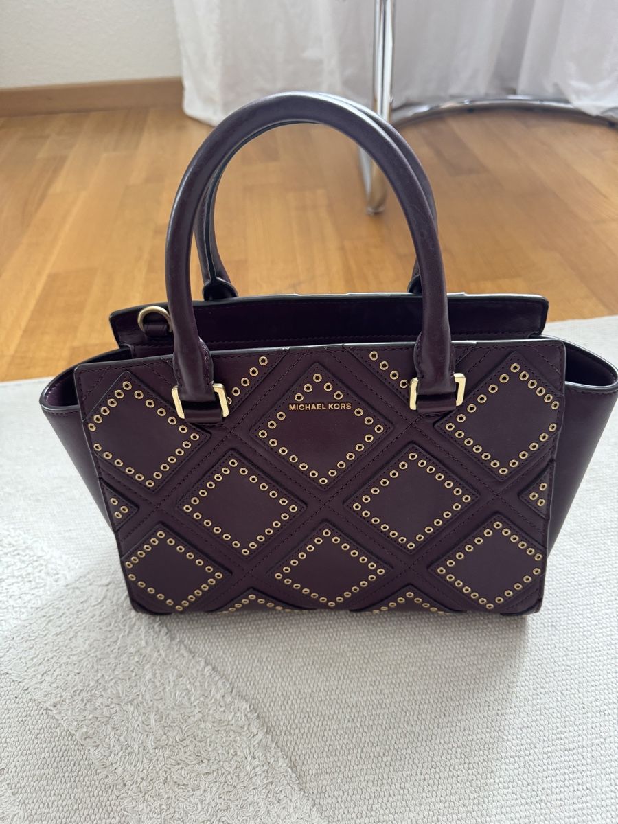 Michael Kors Borse da donna: Michael kors burgundy leather bag – Usato da Zürich venduto da Lovelyperfumes