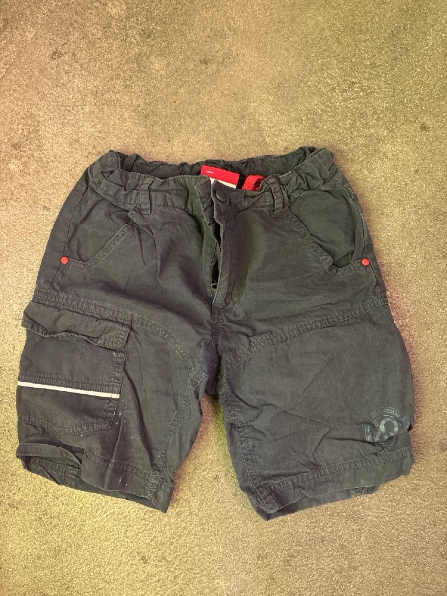 Reima Hosen: Reima Kinder Shorts, Grösse 134 – Gebraucht aus Zürich von divewhites01