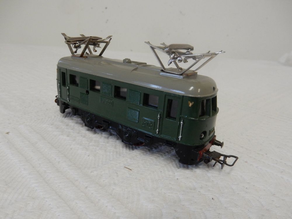 Essieux Locomotive Märklin ES800 – Métal, échelle HO – Occasion (vendu En L'état)