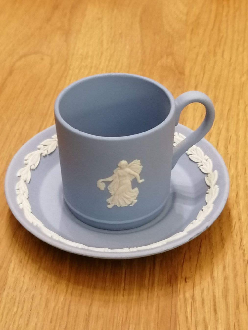 Wedgwood Tazze: Wedgwood Jasperware Espressotasse mit Unterteller, hellblau – Usato da Basel venduto da vintagecollector