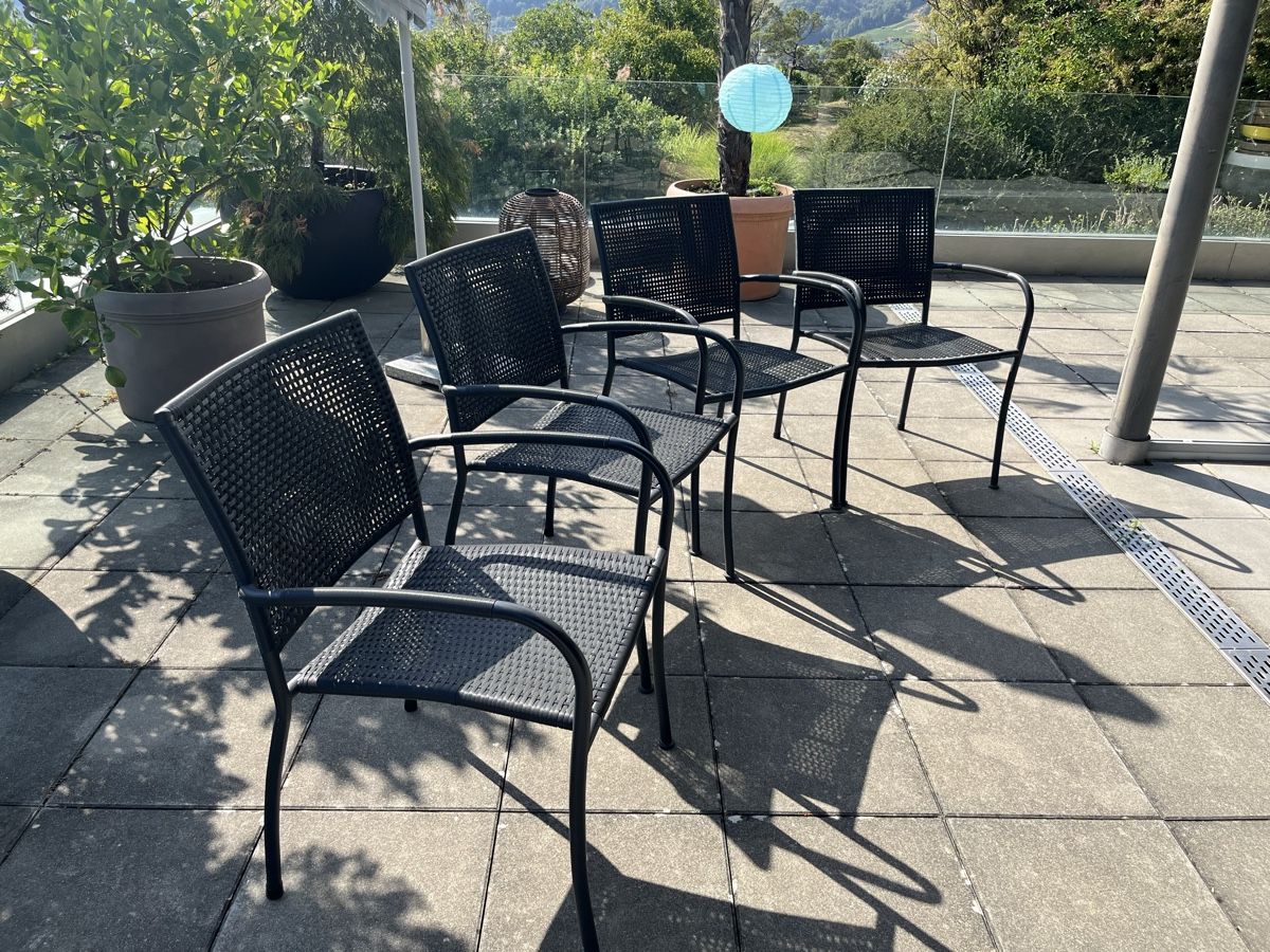 Chaises: Gartenstuhl 8Stk. – D'occasion à Neftenbach par gas_8cg2