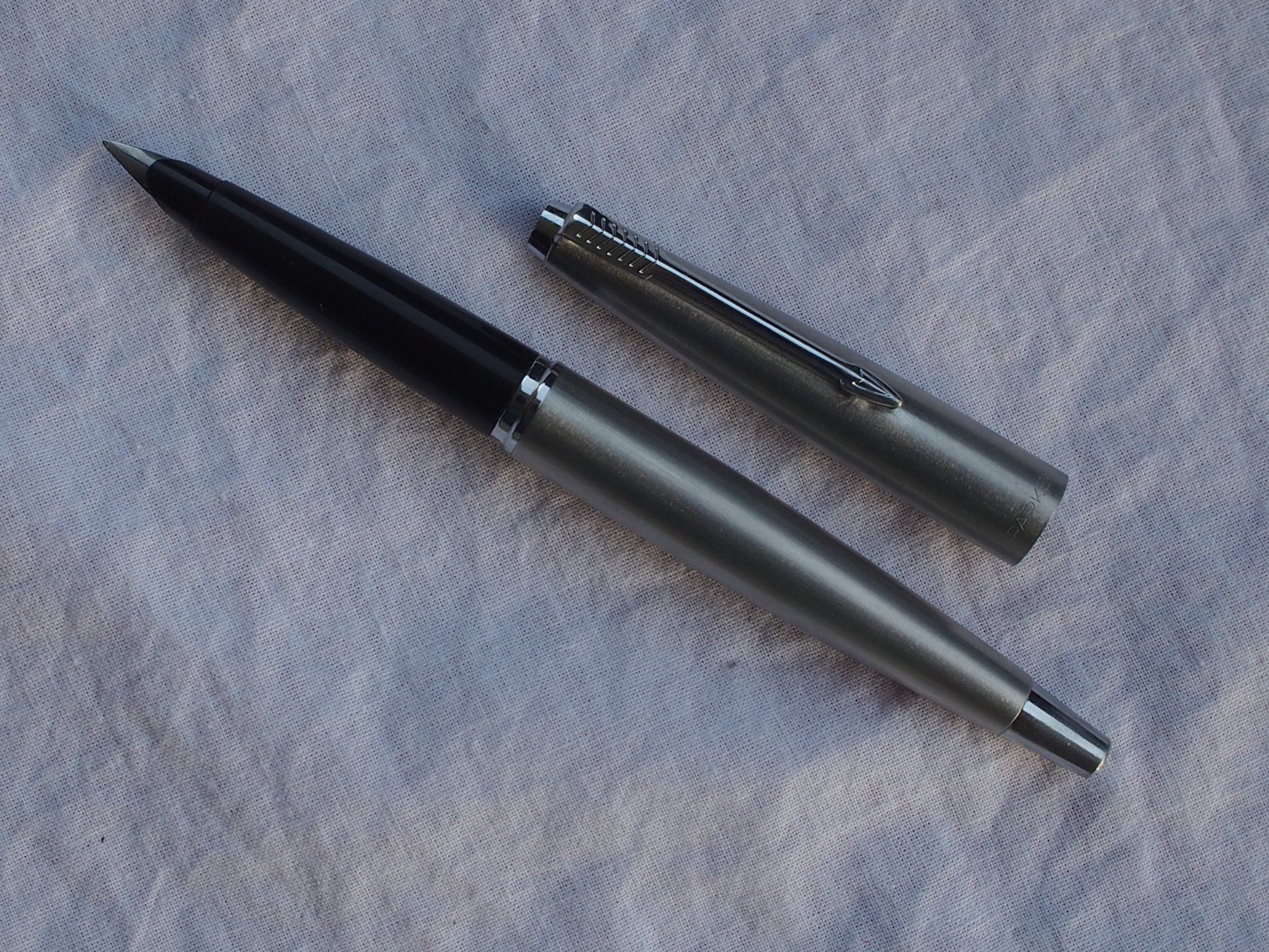 Parker Penna & Evidenziatori: Parker stylo plume, en rare version – Usato da Meyrin venduto da SRemka 3