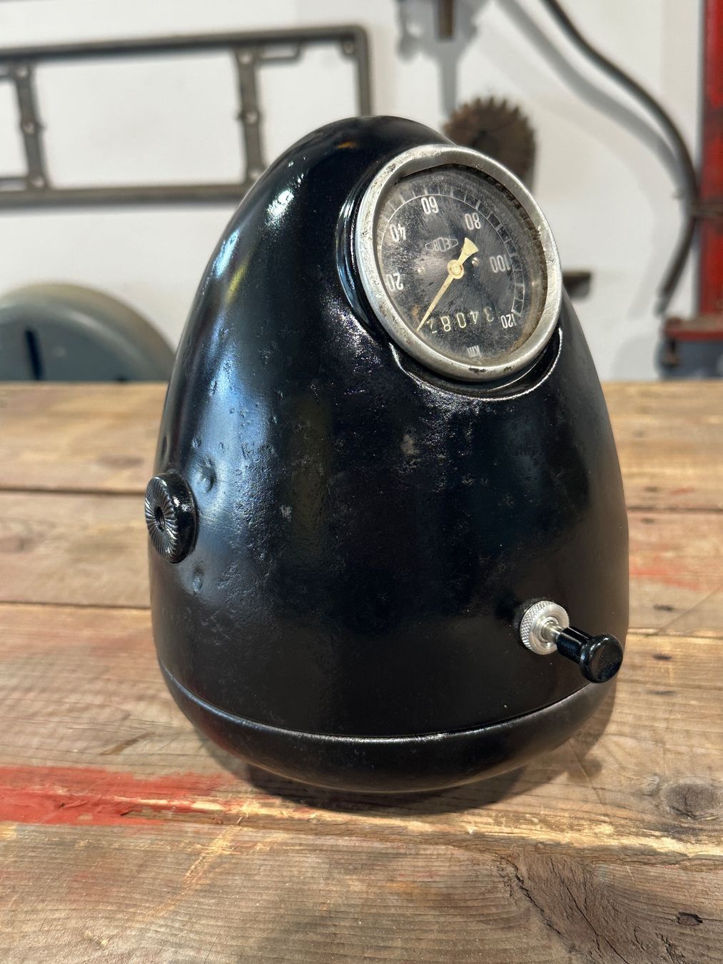 Bosch Fari: Oldtimer Bosch Motorradscheinwerfer ( Garage / Motorrad ) – Usato da Luzern venduto da Fracht-Design 5