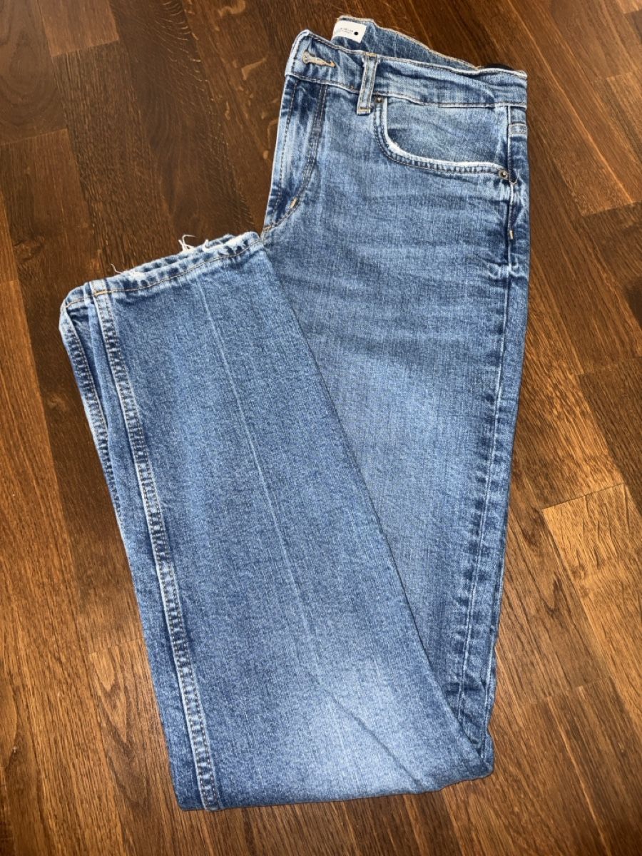 Zara Jeans: Zara Jeans Damen, hellblau, Grösse 38 – Nuovo (secondo la descrizione) da Dübendorf venduto da lus_9275