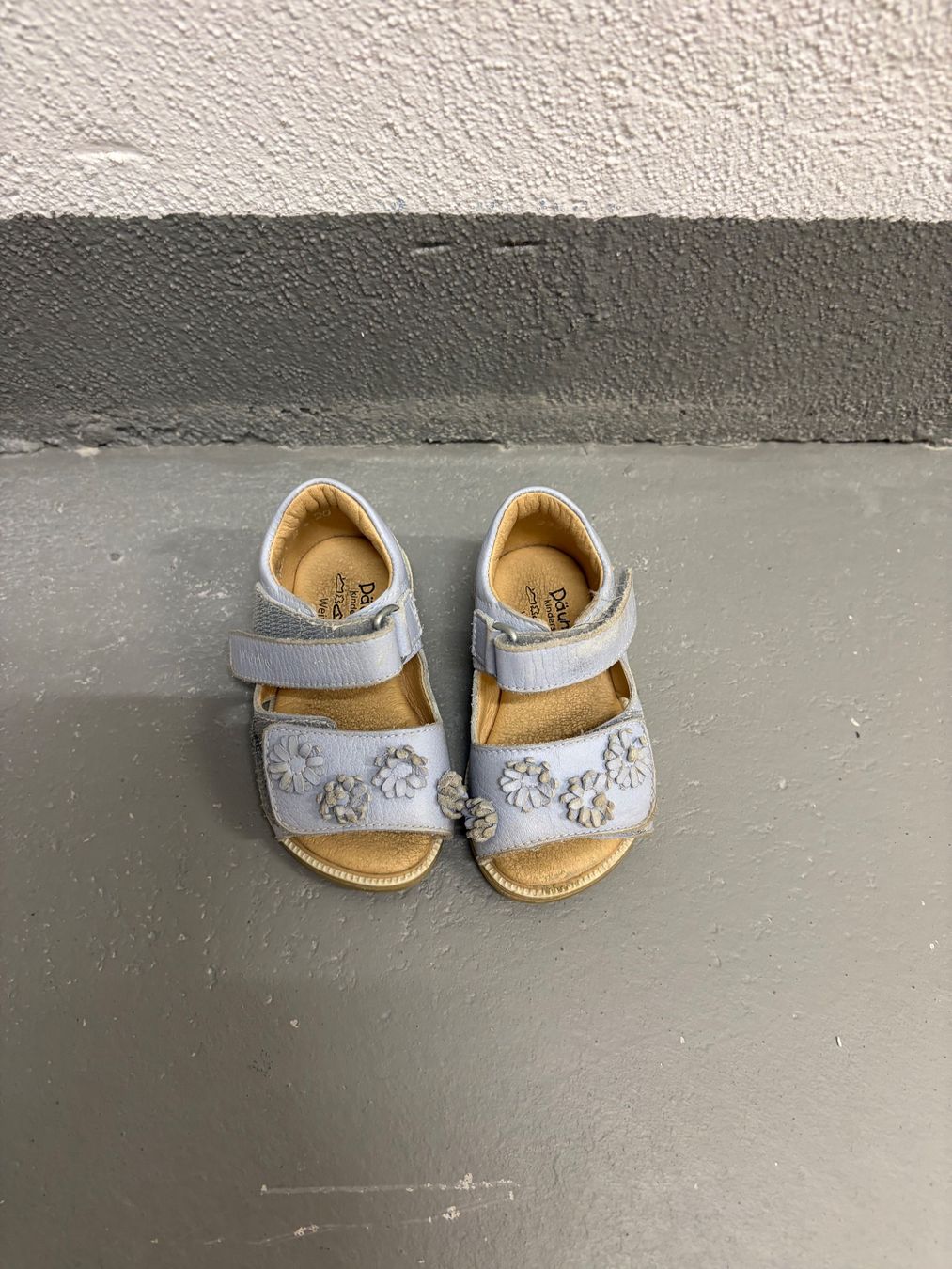 Scarpe per ragazze: Sandale – Usato da Bad Zurzach venduto da simba1995