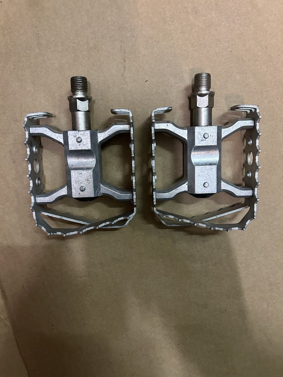 Pezzi di ricambio: Mtb Pedal – Usato da Egerkingen venduto da G1970B