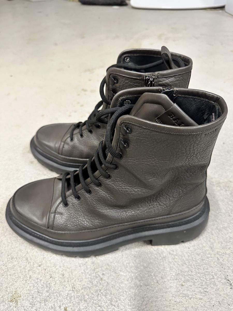 Scarpe da uomo: Bally man winter boots – Usato da Niederlenz venduto da bul_m9x7
