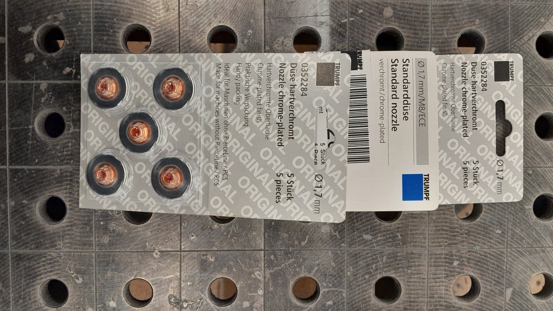 Altro per industria metallurgica: Trumpf TC-600L Düsen 1.7 – Nuovo e nell'imballaggio originale da Hildisrieden venduto da eLuterbachAG