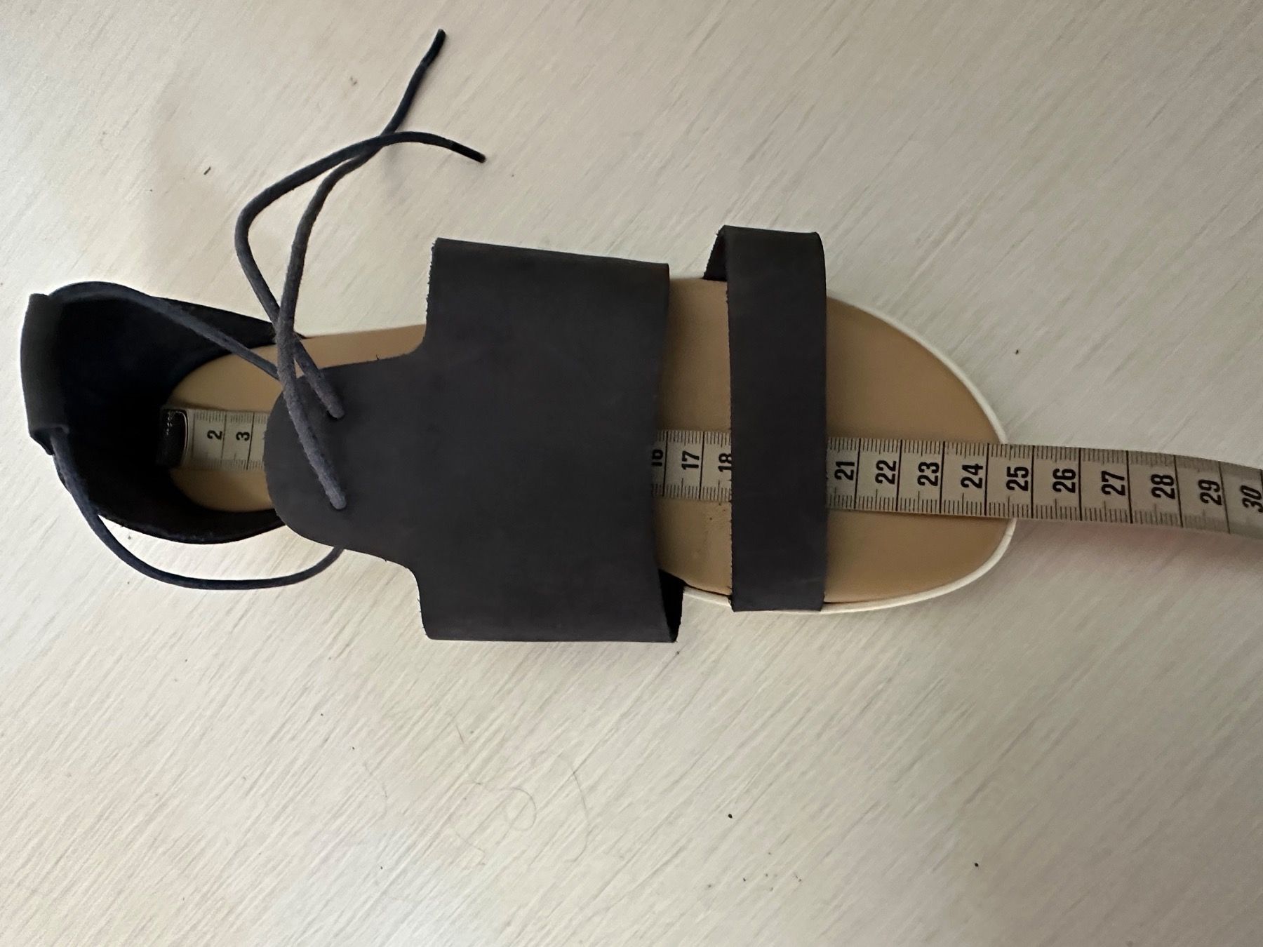 Scarpe da donna: KIOMI Damesandalen grösse 39 – Usato da Thun venduto da jeff070 3