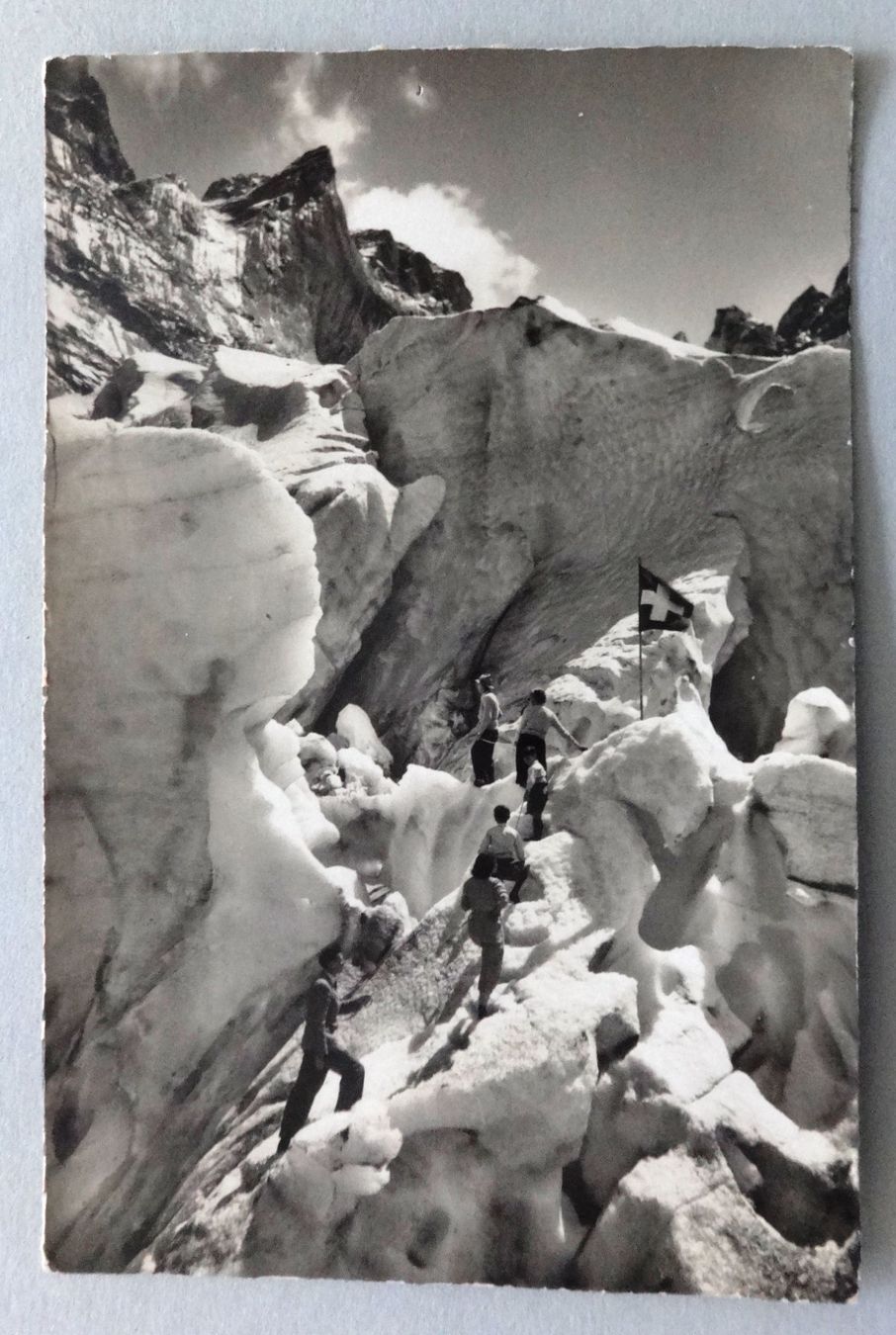 Cartoline postali: Grindelwald, Eisgrotte am Obern Grindelwaldgletscher – Difettoso da Fétigny venduto da Billy2miny