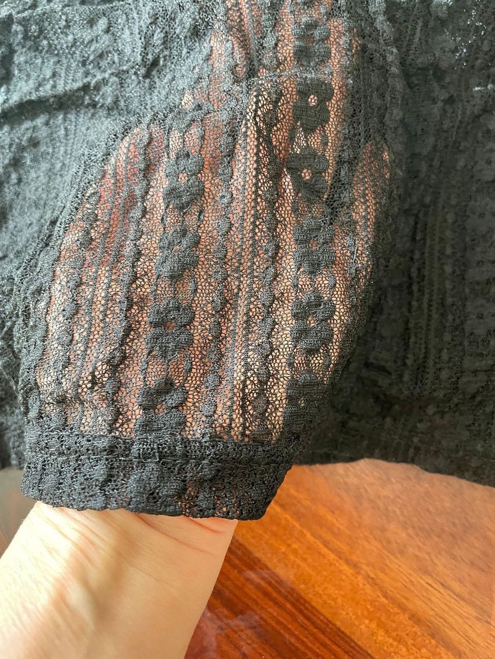 Blusen: Pulli schwarz Grösse M – Gebraucht aus Zürich von Miush999 1
