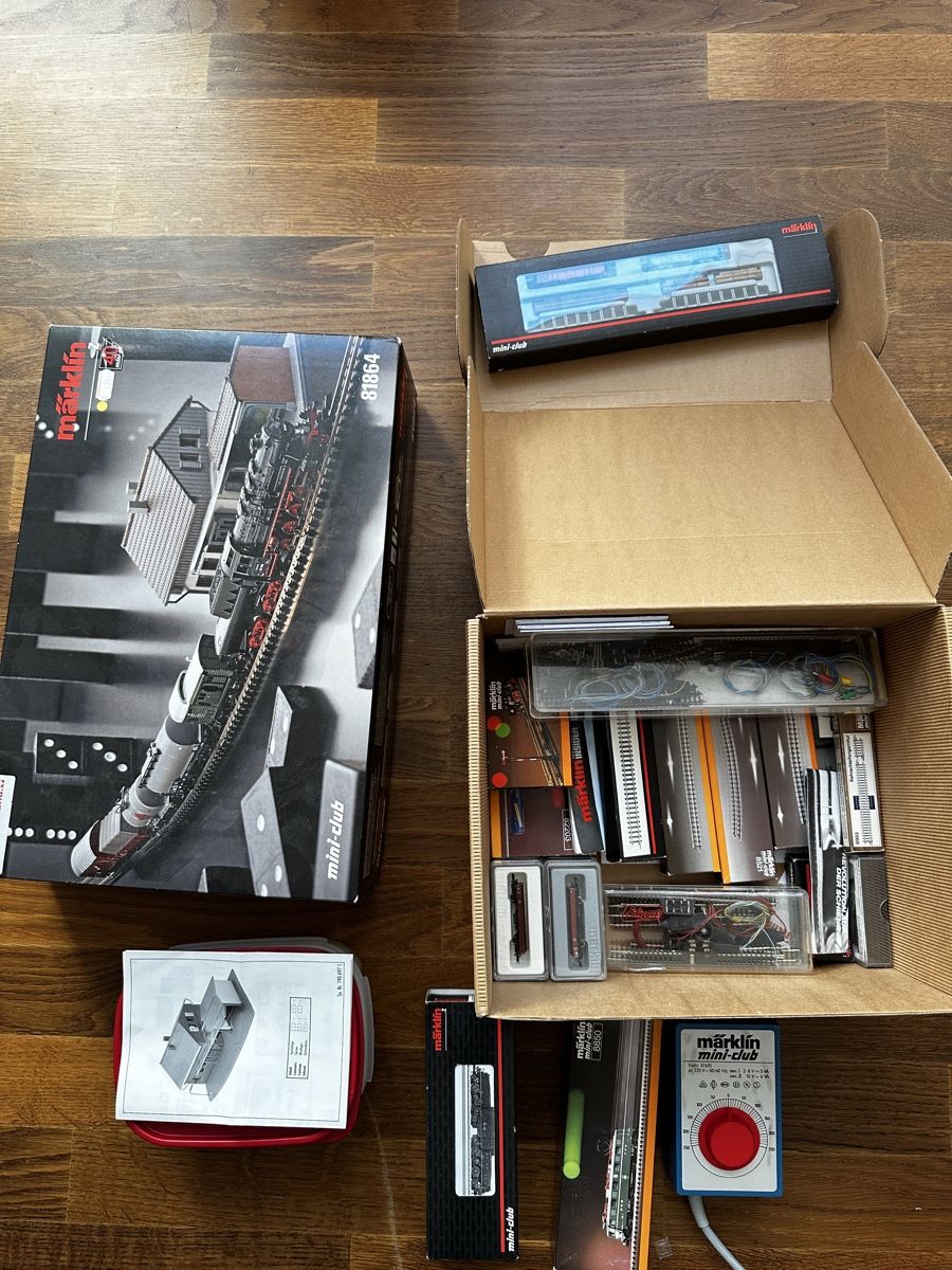 Märklin Modellini di ferrovie: Modelleisenbahn inkl Zubehör – Usato da Trogen venduto da eisbaer_02 2