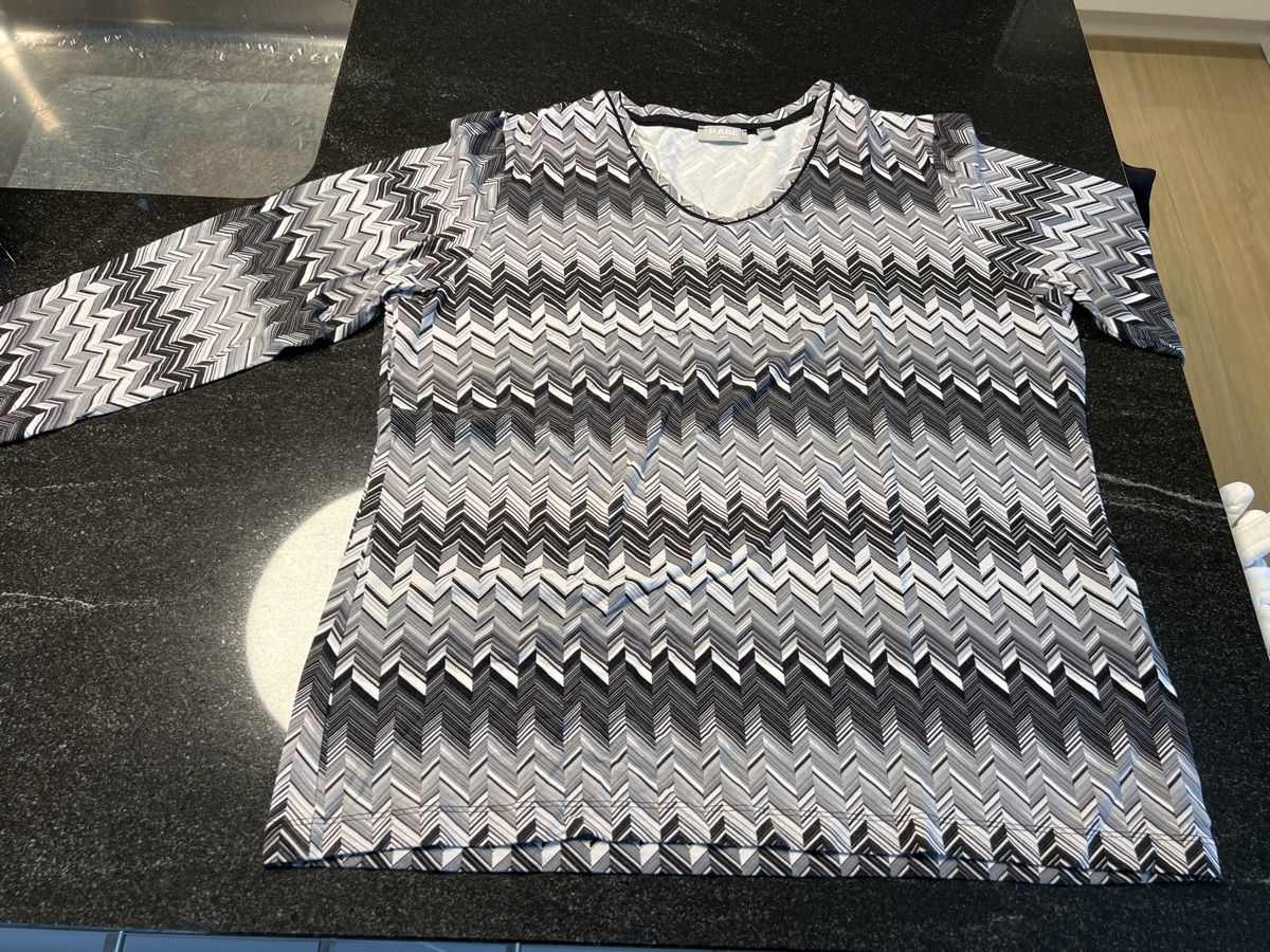 Rabe T-Shirts: RABE 3/4 TShirt 44 – Gebraucht aus Wetzikon ZH von TolleAussicht 5