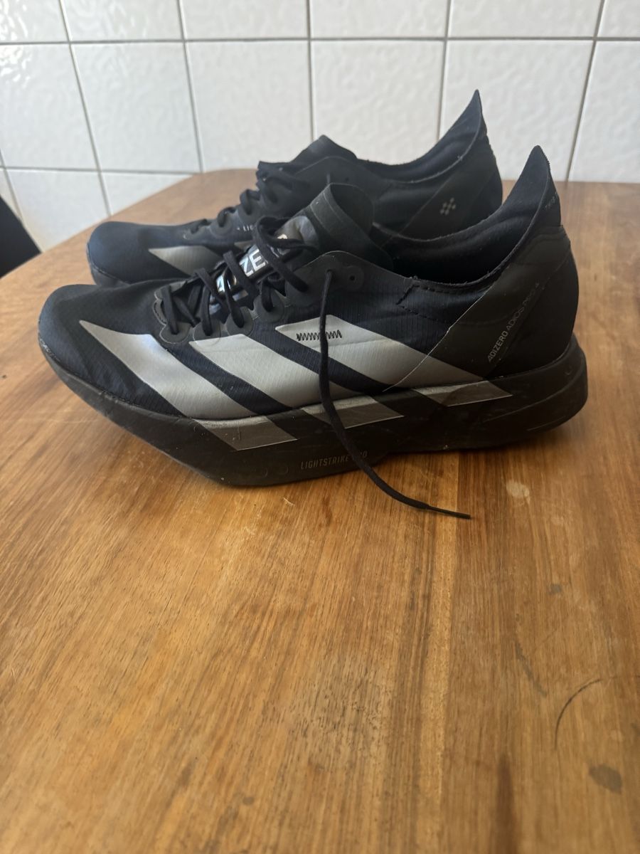 Adidas Herrenschuhe: Chaussure de course - Adidas Performance 46 – Gebraucht aus Zürich von yaelfrischholz 5