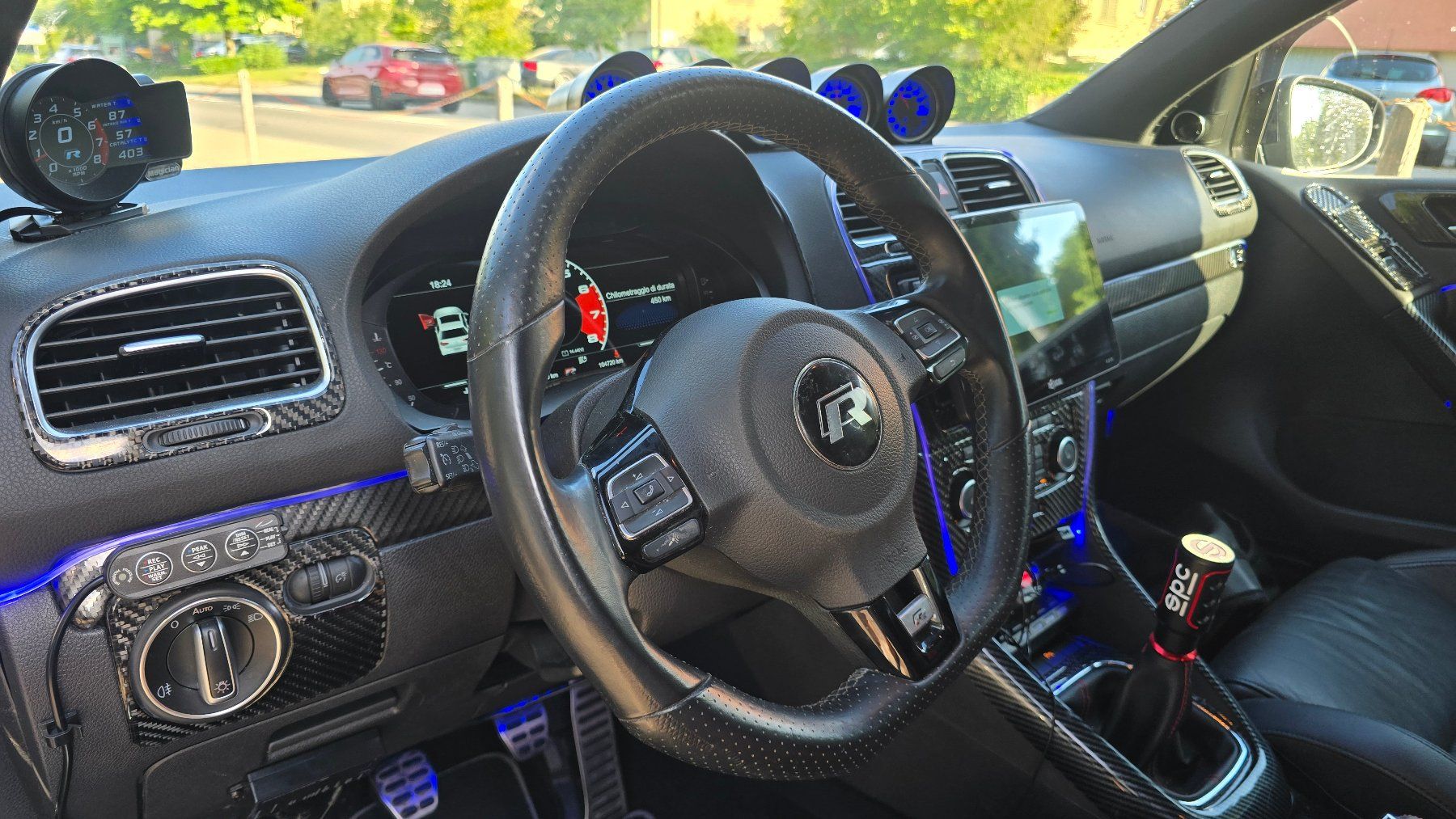VW Autos: VW Golf 2.0 TSI R – Gebraucht aus Emmenbrücke von meu_2j8p 6