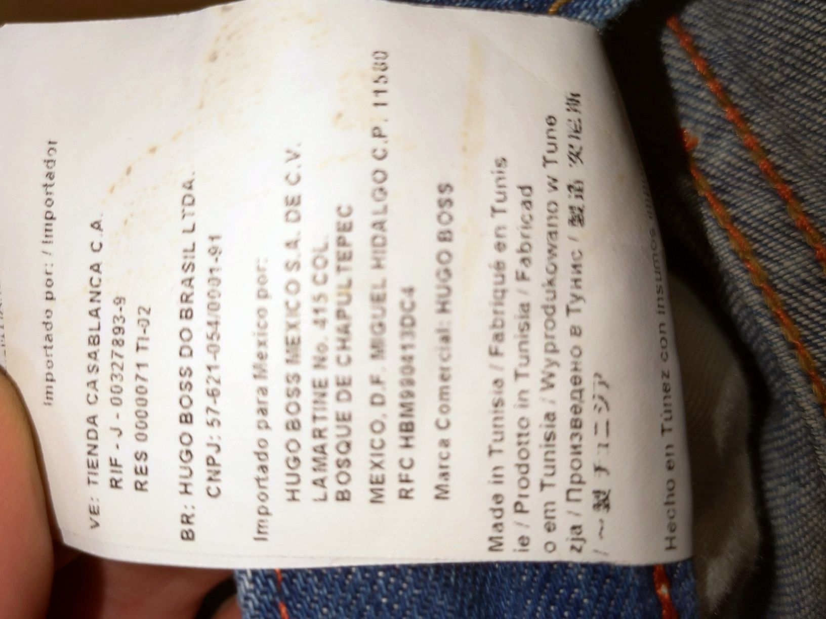 Hugo Boss Jeans: Jean Hugo Boss, taille 33/34, TBE – Usato da Farvagny-le-Grand venduto da LaCaverne 9